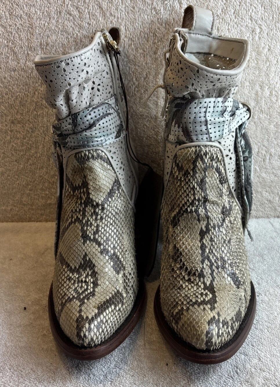 Cuadra Ladies Genuine Python Multicolor Leather Booties Size 6 M 33099